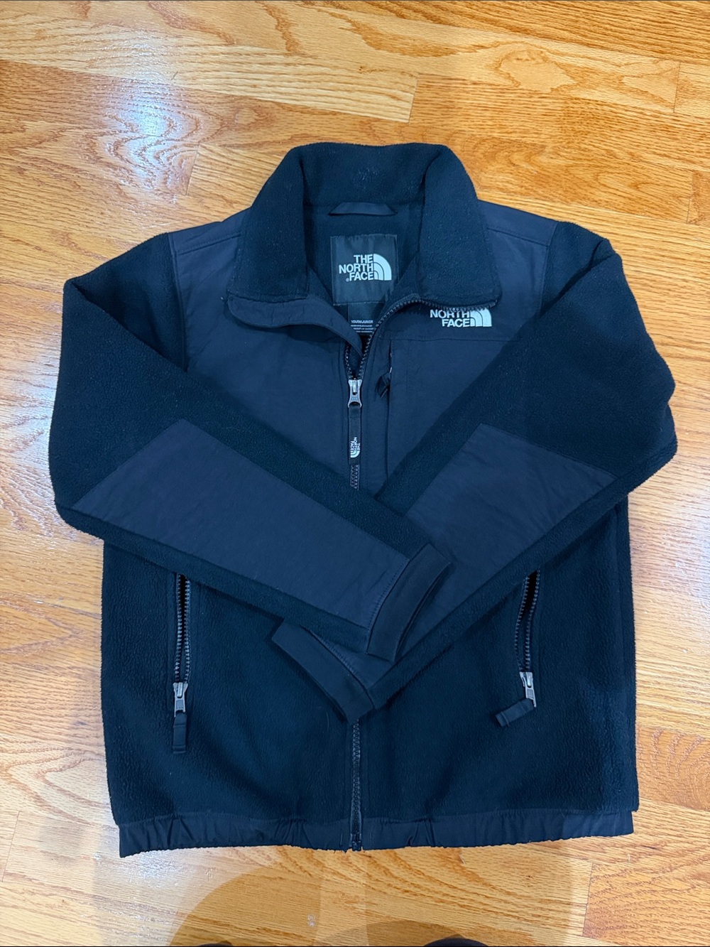 The North Face Black Kids Lightweight Fleece Jacket